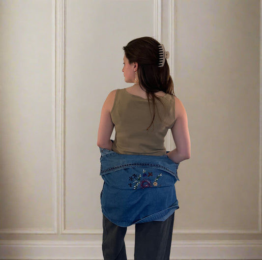 Olive Green Sleeveless Cropped Top