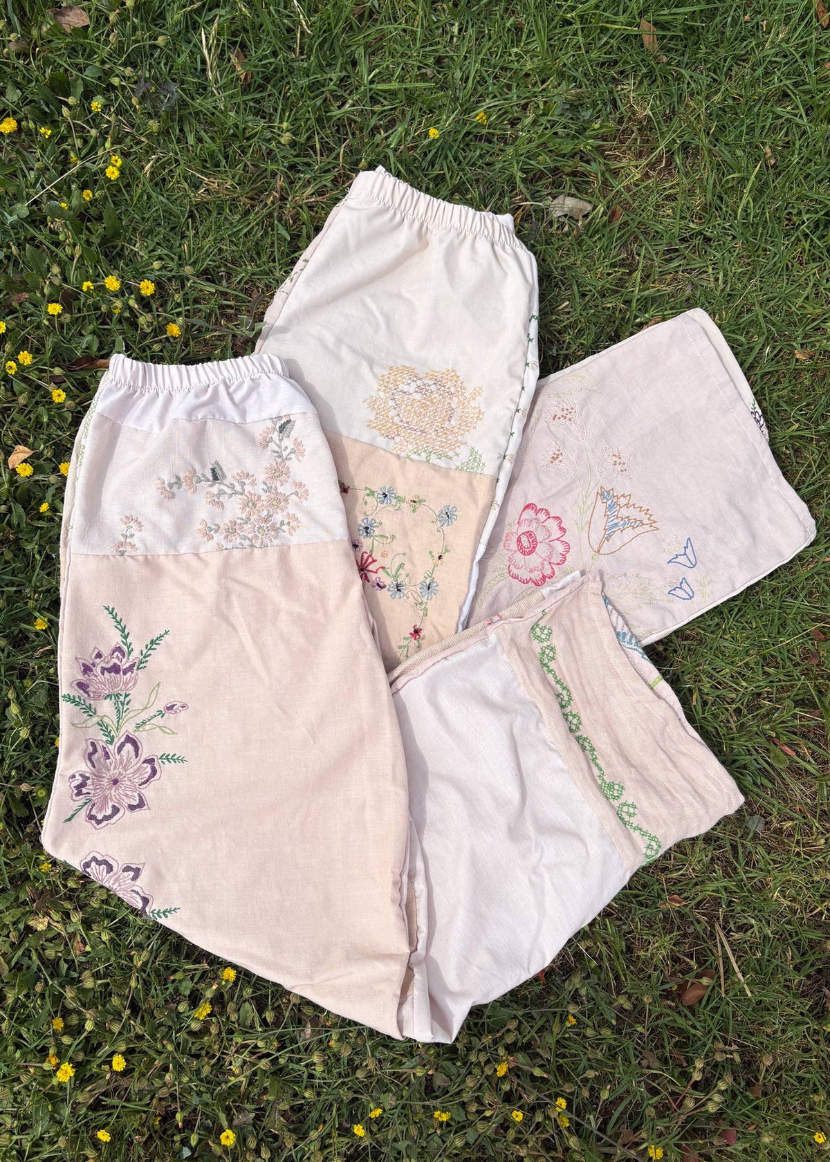 Embroidered Lounge Pant